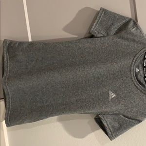 Adidas T-SHIRT